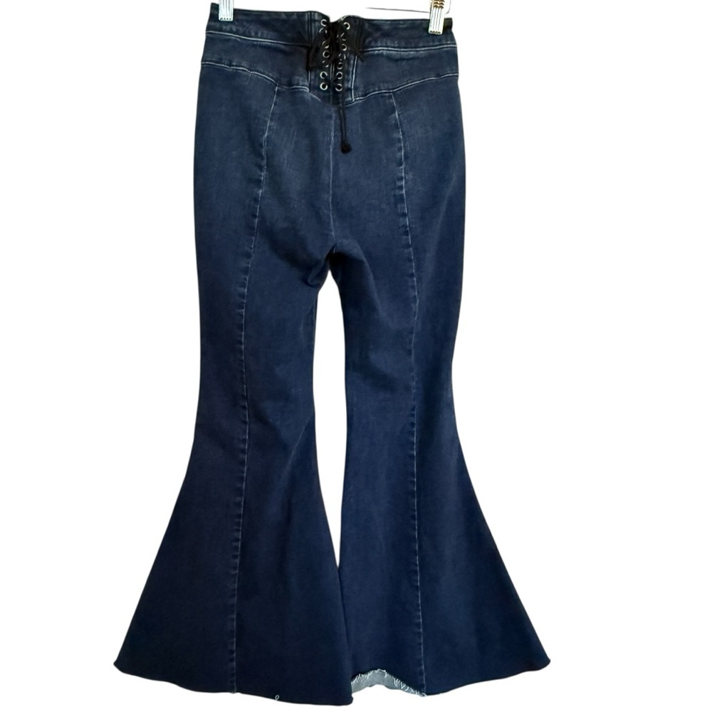 Free People - We The Free CRVY Ma Cherie Flare Jeans – Women’s Size 26 - Picture 4 of 15